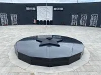 Звезда чугун (518248) производство комплект горелка ГВД 379 10 89 00 ПС вечный огонь ø 1100 мм. монолит - литье  в Усинске