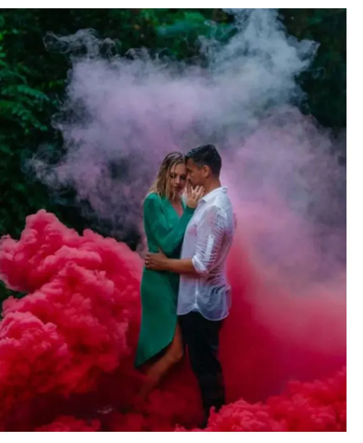 Цветная дымовуха - пиротехника цветной дым купить в Усинске